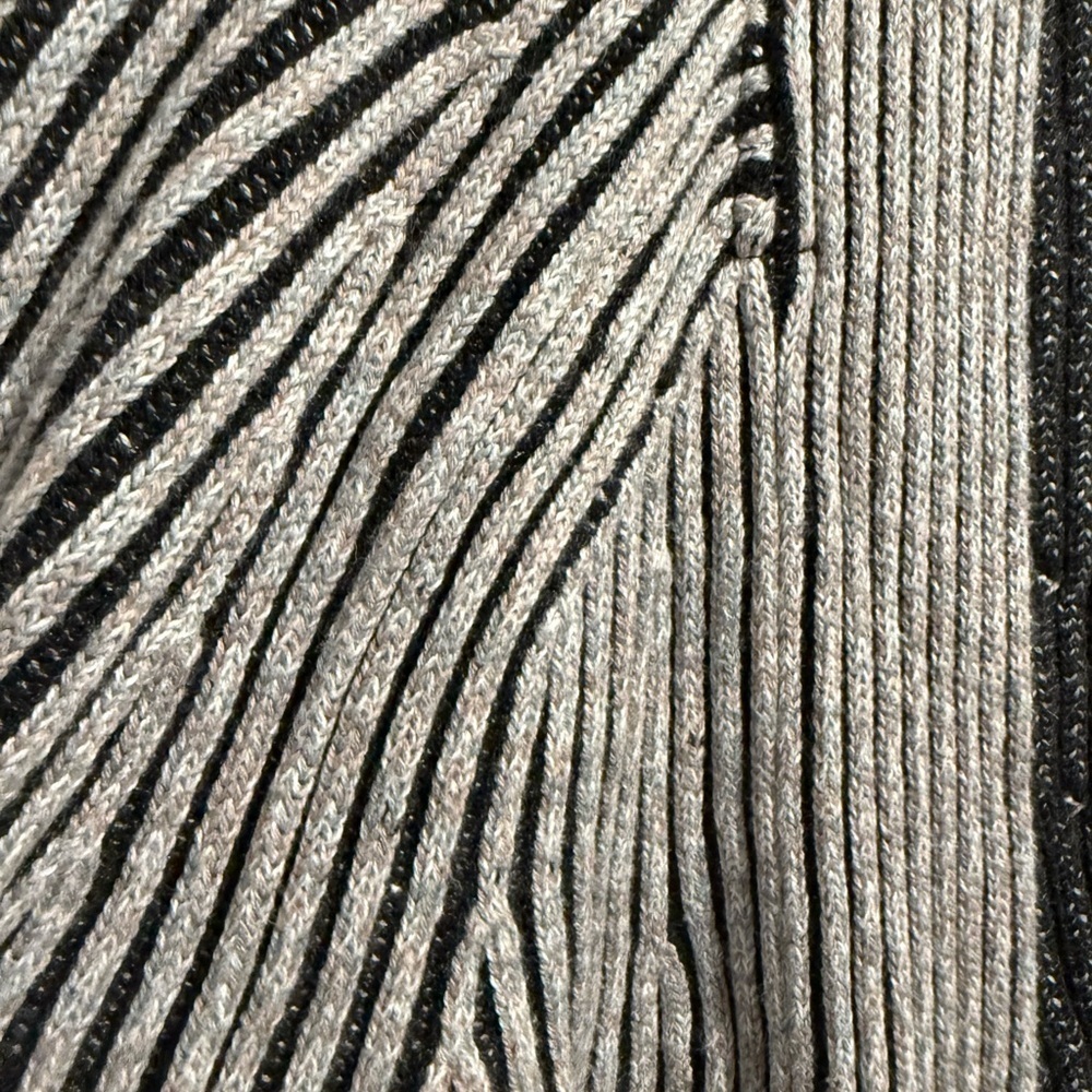 Lululemon Cotton-Cashmere Blend Sweater Wrap Powdered Clay/White/Lakeside Size 8 - Picture 9 of 15